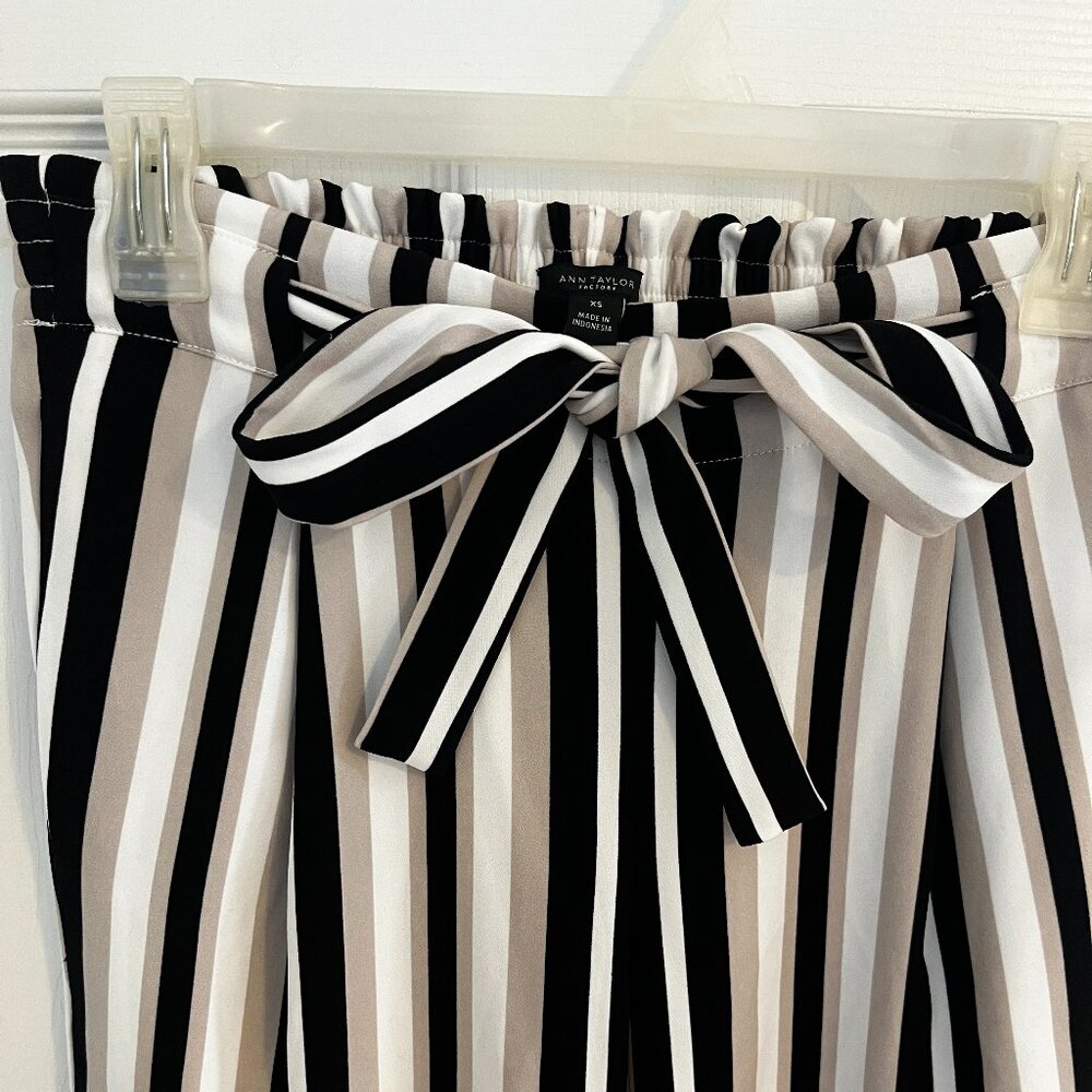 Ann Taylor Factory Striped Tie Waist Wide Legged Pants XS - Picture 3 of 6